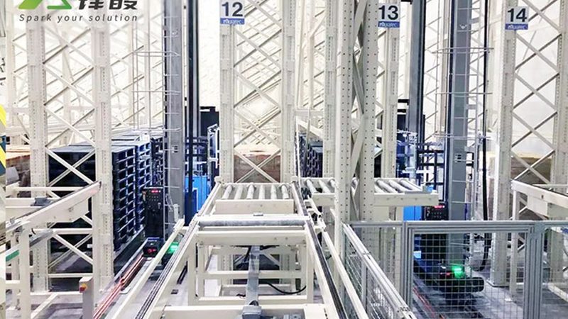 横梁式货架与贯通式货架：如何根据需求选择合适的仓储解决方案